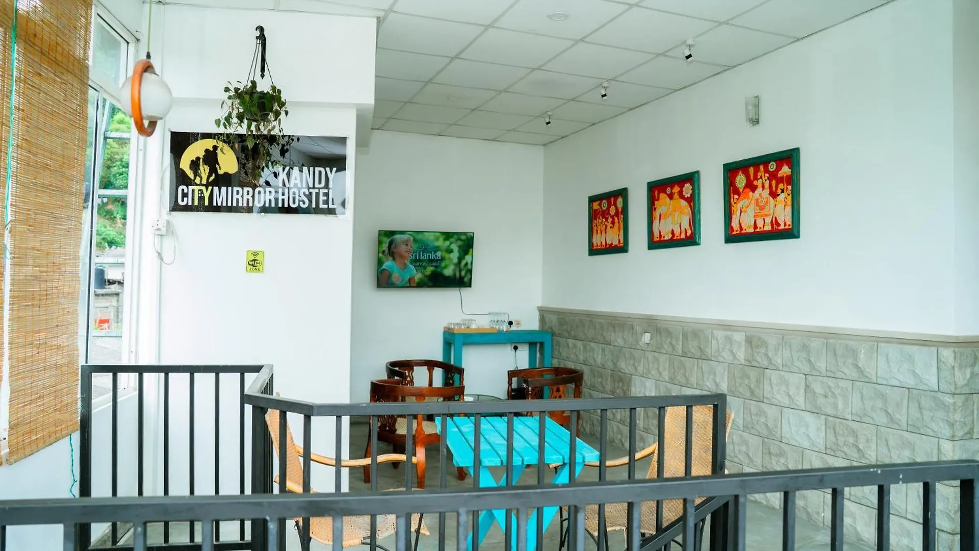 Homestay The Kandy Home & City Mirror Hostel